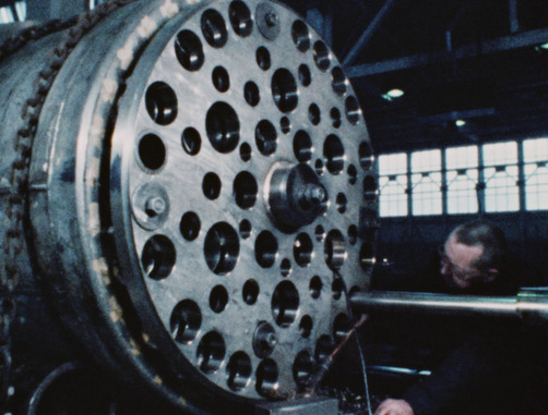 Reactor weighed 98 tons and made of carbon steel